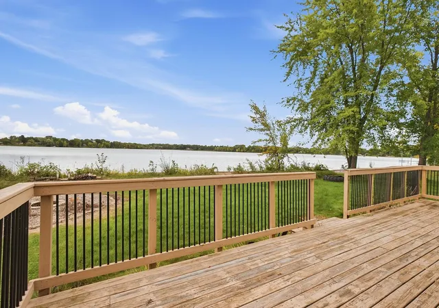 Photo 3 of Single family home for sale at 31468 London Dr NE, Cambridge, MN 55008 | MLS# 7147040 | Listing updated on 2026-09-24