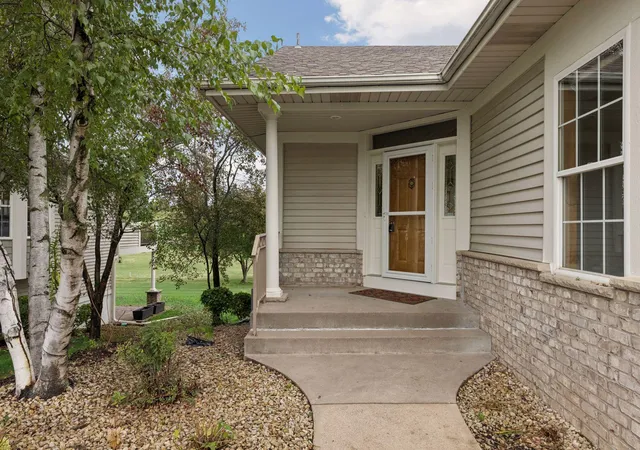 Photo 1 of Single family home for sale at 492 Holly Ln N, Saint Paul, MN 55128 | MLS# 7147048 | Listing updated on 2026-10-11