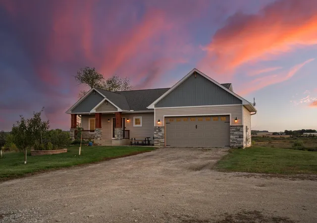 Photo 2 of Single family home for sale at 1060 230th Street W, Farmington, MN 55024 | MLS# 7147061 | Listing updated on 2026-10-08