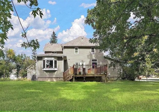 Photo 2 of Single family home for sale at 404 W Main St, Morristown, MN 55052 | MLS# 7147076 | Listing updated on 2026-09-20