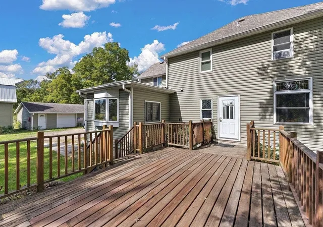 Photo 3 of Single family home for sale at 404 W Main St, Morristown, MN 55052 | MLS# 7147076 | Listing updated on 2026-09-20