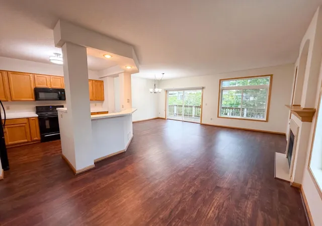 Photo 3 of Single family home for sale at 214 Christenson Way Ne, Minneapolis, MN 55432 | MLS# 7147098 | Listing updated on 2026-09-20