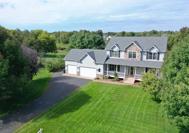 Photo 1 of Single family home for sale at 2723 174th Avenue Ne, Andover, MN 55304 | MLS# 7147100 | Listing updated on 2026-10-01