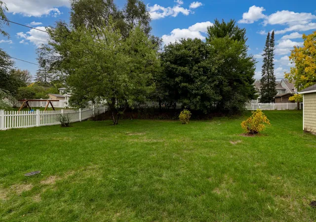 Photo 3 of Single family home for sale at 4720 W 41st Street, Minneapolis, MN 55416 | MLS# 7147110 | Listing updated on 2026-10-22