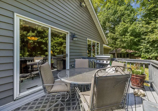 Photo 2 of Single family home for sale at 705 Schubert Dr, Buffalo, MN 55313 | MLS# 7147112 | Listing updated on 2026-09-20