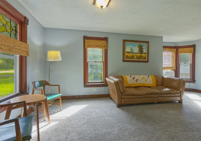 Photo 4 of Single family home for sale at 440 3rd Street SW, Cokato, MN 55321 | MLS# 7147117 | Listing updated on 2026-09-29