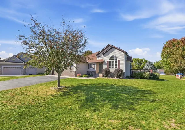 Photo 2 of Single family home for sale at 200 Victory Ave, Sartell, MN 56377 | MLS# 7147120 | Listing updated on 2026-10-08