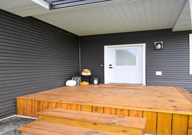 Photo 3 of Single family home for sale at 4331 State Hwy 11, Karlstad, MN 56732 | MLS# 7147129 | Listing updated on 2026-10-07