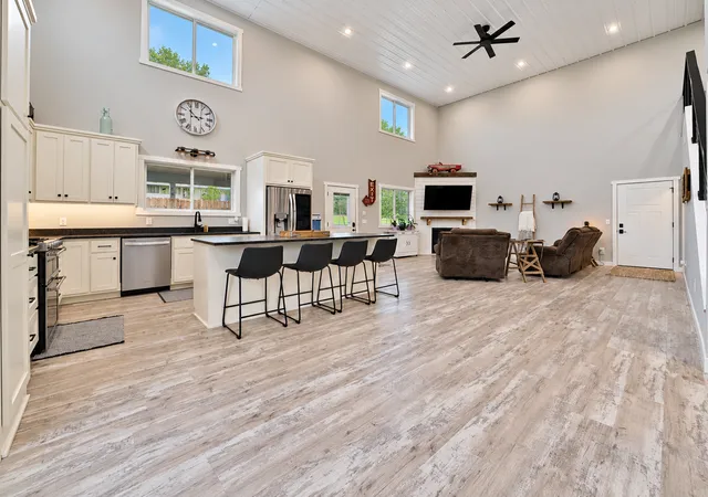 Photo 4 of Single family home for sale at 13148 Fawn Lake Rd, Crosslake, MN 56442 | MLS# 7147153 | Listing updated on 2026-10-06