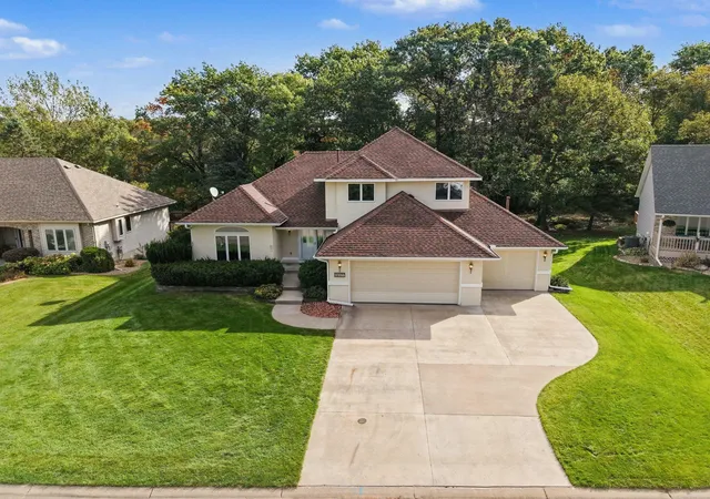 Photo 1 of Single family home for sale at 2177 Hynes Ave N, Saint Paul, MN 55128 | MLS# 7147194 | Listing updated on 2026-10-08