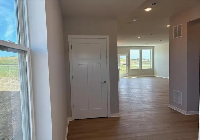 Photo 3 of Single family home for sale at 6275 Ivywood Ave S, Cottage Grove, MN 55016 | MLS# 7147223 | Listing updated on 2026-09-20