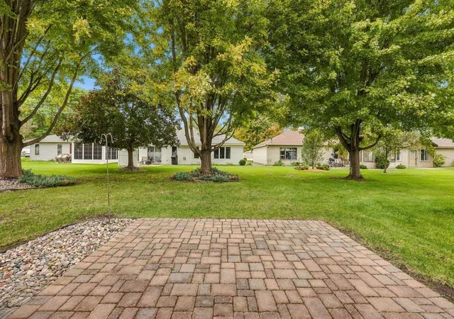 Photo 2 of Single family home for sale at 919 Willow Grv Cir, Waite Park, MN 56387 | MLS# 7147235 | Listing updated on 2026-10-07