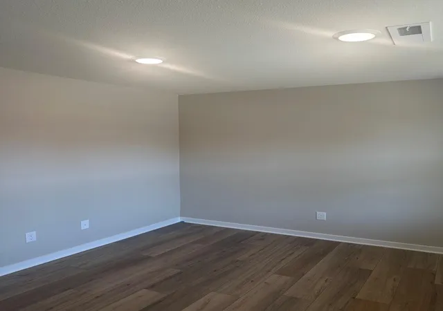 Photo 4 of Single family home for sale at 8795 63rd Street S, Cottage Grove, MN 55016 | MLS# 7147248 | Listing updated on 2026-09-20