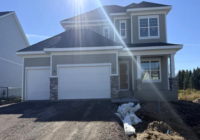 Photo 2 of Single family home for sale at 1015 Legacy Dr, Delano, MN 55328 | MLS# 7147255 | Listing updated on 2026-10-18