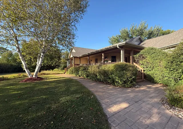 Photo 1 of Single family home for sale at 32253 Upland Rd, Taylors Falls, MN 55084 | MLS# 7147273 | Listing updated on 2026-09-21