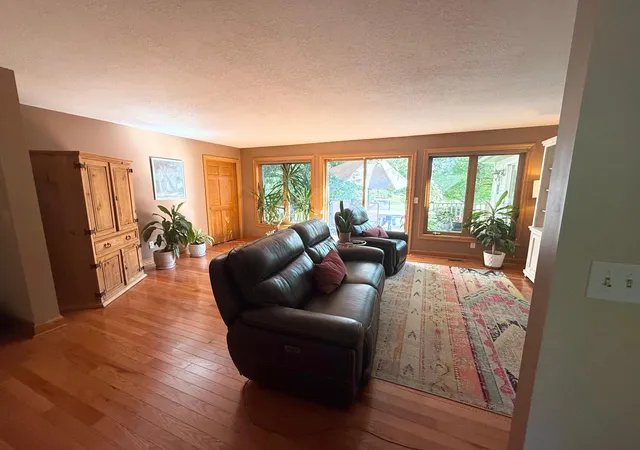 Photo 4 of Single family home for sale at 32253 Upland Rd, Taylors Falls, MN 55084 | MLS# 7147273 | Listing updated on 2026-09-21