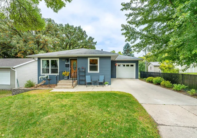 Photo 1 of Single family home for sale at 717 W Beech Ave, Fergus Falls, MN 56537 | MLS# 7147302 | Listing updated on 2026-10-05