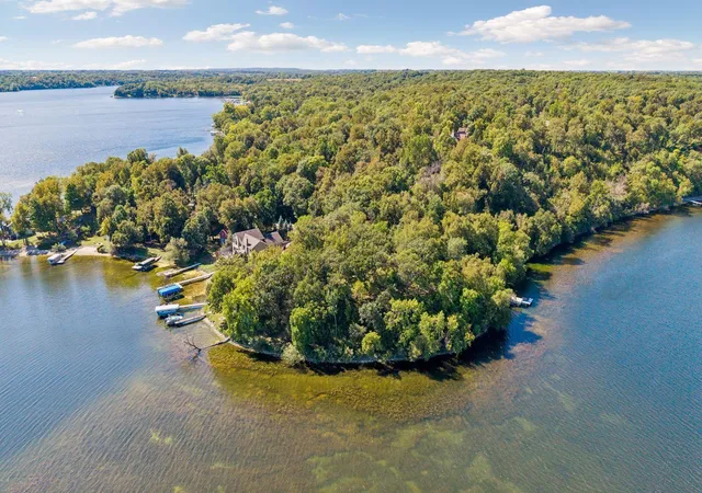 Photo 3 of Single family home for sale at 15376 Crestland Rd, Paynesville, MN 56362 | MLS# 7147316 | Listing updated on 2026-09-21