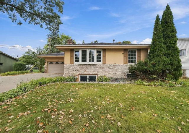 Photo 1 of Single family home for sale at 1436 E Old Shakopee Rd, Minneapolis, MN 55425 | MLS# 7147322 | Listing updated on 2026-10-04