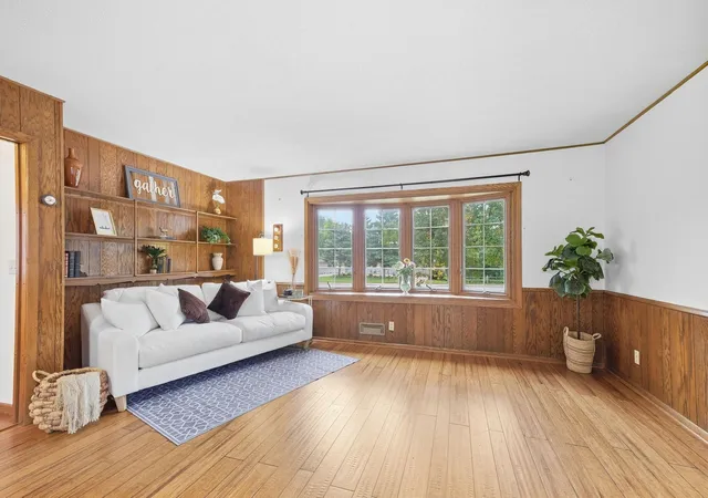 Photo 2 of Single family home for sale at 1436 E Old Shakopee Rd, Minneapolis, MN 55425 | MLS# 7147322 | Listing updated on 2026-10-04