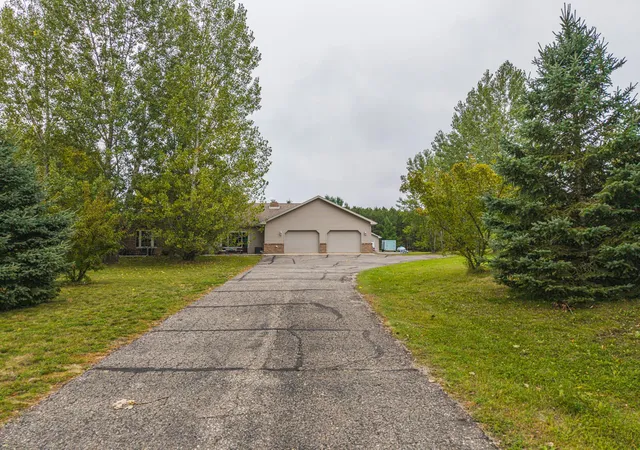 Photo 2 of Single family home for sale at 12980 Carow Cir, Frazee, MN 56544 | MLS# 7147346 | Listing updated on 2026-09-21