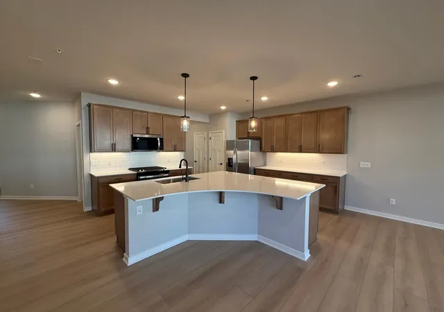 Photo 3 of Single family home for sale at 14932 Avondale View, Rosemount, MN 55068 | MLS# 7147350 | Listing updated on 2026-10-06