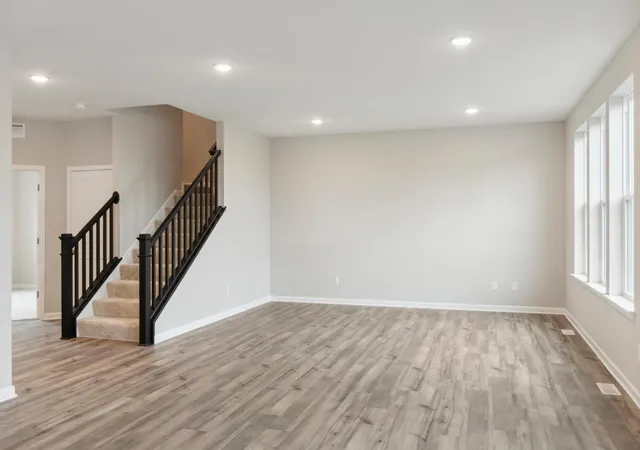 Photo 4 of Single family home for sale at 15016 Ashtown Ln, Rosemount, MN 55068 | MLS# 7147400 | Listing updated on 2026-09-22