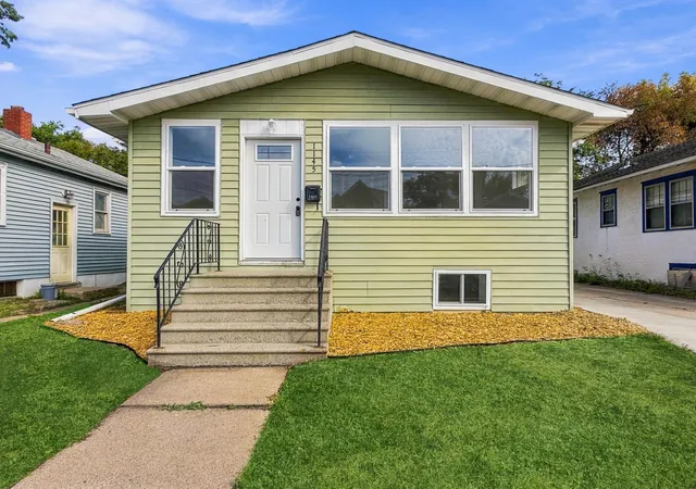 Photo 2 of Single family home for sale at 1145 9th Street N, Fargo, ND 58102 | MLS# 7147405 | Listing updated on 2026-09-22