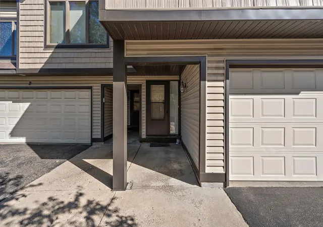 Photo 3 of Single family home for sale at 6 110th Lane Nw, Minneapolis, MN 55448 | MLS# 7147411 | Listing updated on 2026-10-02