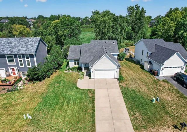 Photo 3 of Single family home for sale at 282 Cherry Hl Trl, Hamel, MN 55340 | MLS# 7147416 | Listing updated on 2026-09-24