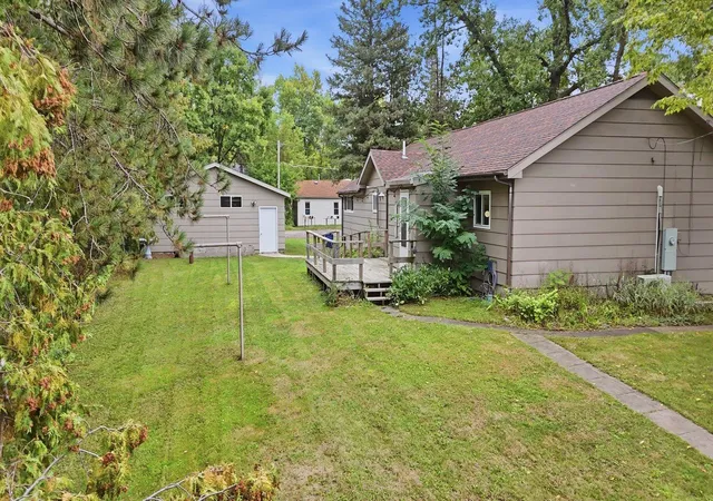 Photo 1 of Single family home for sale at 516 Grove Ave, Moose Lake, MN 55767 | MLS# 7147422 | Listing updated on 2026-09-21