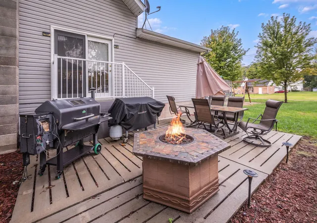 Photo 3 of Single family home for sale at 122 Lewis St W, Lewisville, MN 56060 | MLS# 7147430 | Listing updated on 2026-09-30