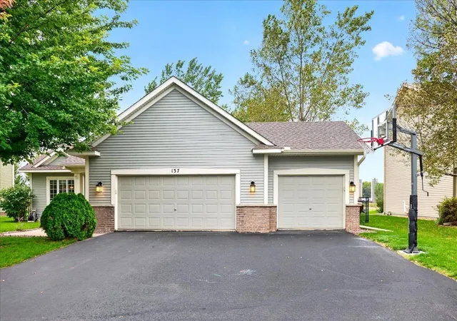Photo 3 of Single family home for sale at 137 6th Street Sw, Delano, MN 55328 | MLS# 7147451 | Listing updated on 2026-10-07
