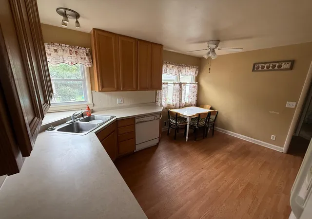 Photo 2 of Single family home for sale at 1906 4th Avenue Se, Austin, MN 55912 | MLS# 7147459 | Listing updated on 2026-10-01