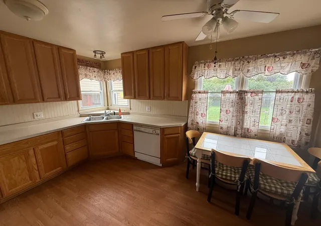 Photo 3 of Single family home for sale at 1906 4th Avenue SE, Austin, MN 55912 | MLS# 7147459 | Listing updated on 2026-10-01