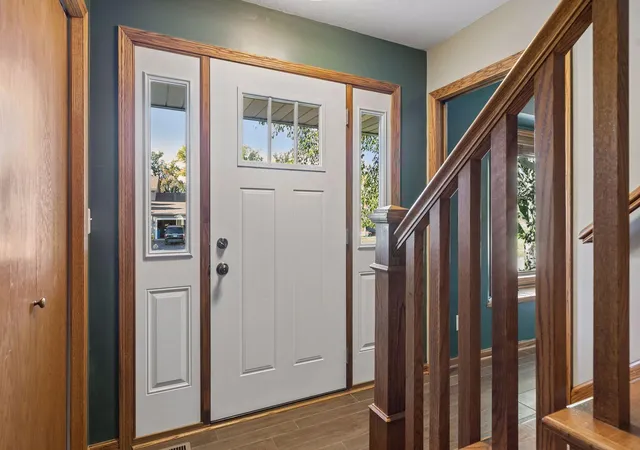 Photo 3 of Single family home for sale at 4166 Parkridge Dr, Saint Paul, MN 55110 | MLS# 7147472 | Listing updated on 2026-09-27