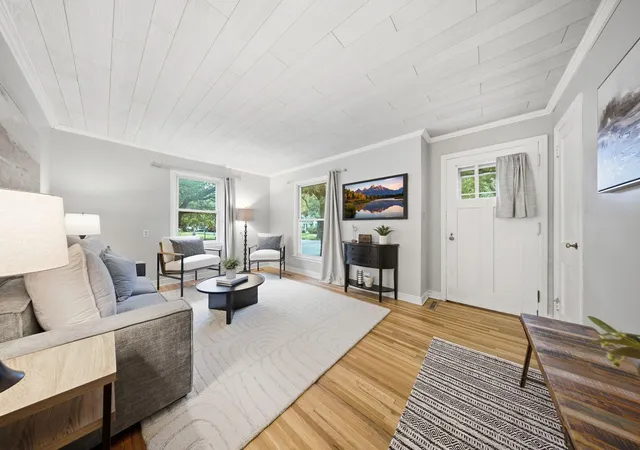 Photo 3 of Single family home for sale at 2800 Georgia Ave S, Minneapolis, MN 55426 | MLS# 7147487 | Listing updated on 2026-09-30