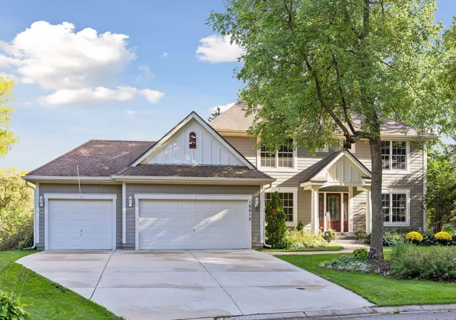 Photo 2 of Single family home for sale at 19015 31st Avenue N, Minneapolis, MN 55447 | MLS# 7147495 | Listing updated on 2026-10-07