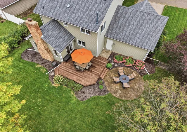 Photo 2 of Single family home for sale at 4875 Cottonwood Ln N, Minneapolis, MN 55442 | MLS# 7147500 | Listing updated on 2026-10-08