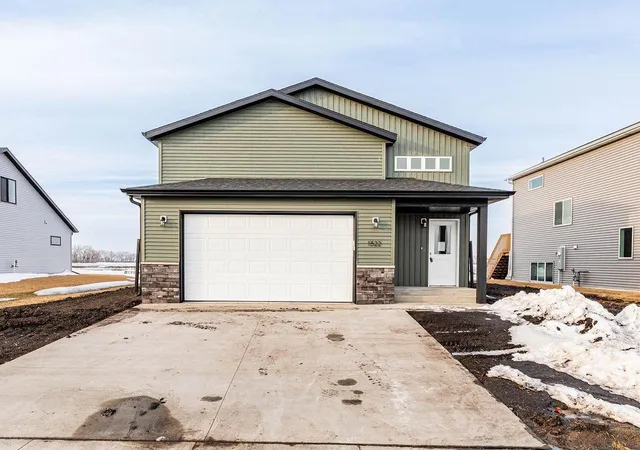Photo 1 of Single family home for sale at 1519 Keystone Cir Ne, Dilworth, MN 56529 | MLS# 7147507 | Listing updated on 2026-09-22
