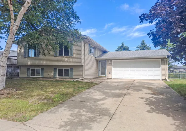 Single family home for sale at 1304 17th Street SW St, Faribault, MN 55021 | MLS# 7147508