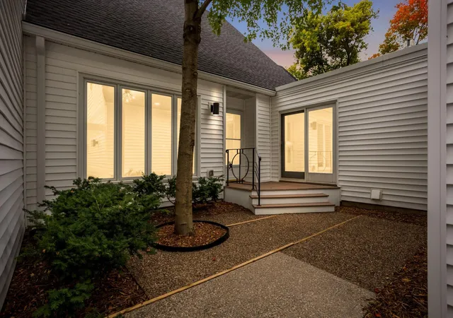 Single family home for sale at 7 Wellesley Pl, Minneapolis, MN 55436 | MLS# 7147513