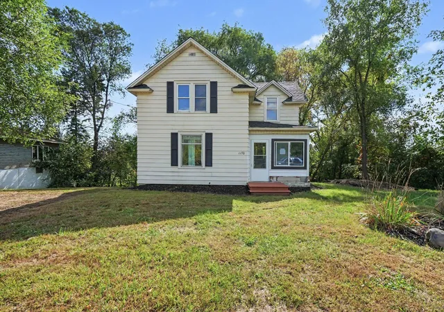 Photo 2 of Single family home for sale at 1170 Stoughton Ave, Chaska, MN 55318 | MLS# 7147518 | Listing updated on 2026-09-28