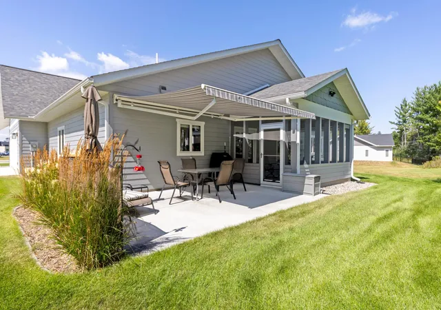 Photo 4 of Single family home for sale at 980 Southwest 22nd, Grand Rapids, MN 55744 | MLS# 7147520 | Listing updated on 2026-09-22