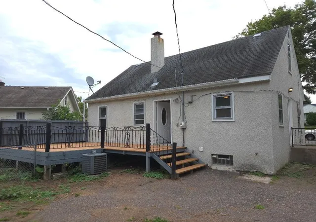 Photo 2 of Sale Pending at 1715 Race St, Saint Paul, MN 55116 | MLS# 7147530 | Listing updated on 2026-10-13