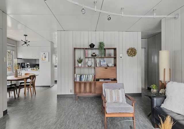 Photo 4 of Single family home for sale at 4916 Cedar Ave S, Minneapolis, MN 55417 | MLS# 7147546 | Listing updated on 2026-10-09