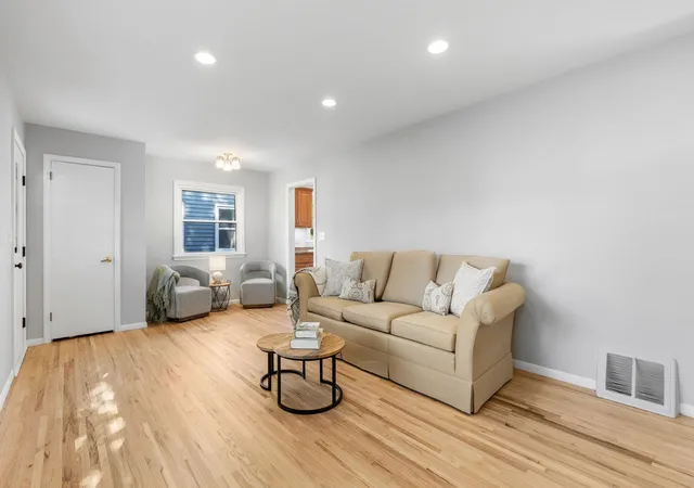 Photo 3 of Single family home for sale at 3413 Boone Ave S, Minneapolis, MN 55426 | MLS# 7147549 | Listing updated on 2026-10-08