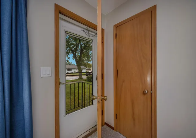 Photo 3 of Single family home for sale at 1023 Day St, Fairmont, MN 56031 | MLS# 7147554 | Listing updated on 2026-09-22