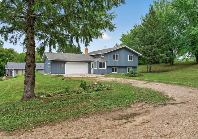 Photo 1 of Single family home for sale at 8853 17th Street Se, Buffalo, MN 55313 | MLS# 7147556 | Listing updated on 2026-10-08
