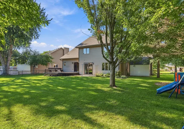 Photo 2 of Single family home for sale at 490 Hawthorn Rd, Circle Pines, MN 55014 | MLS# 7147561 | Listing updated on 2026-10-09